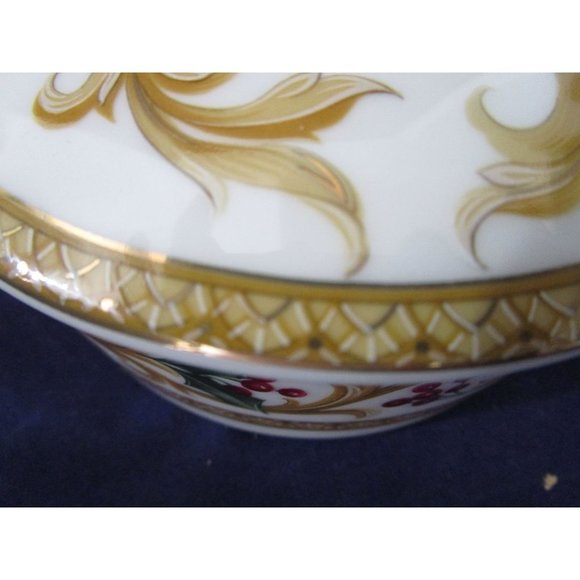 Mikasa Holiday Orchard Round Covered Porcelain Box Retired Japan EUC - Picture 6 of 12